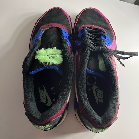 NIKE AIR MAX 90 “Cactus Flower Dark Beetroot” - US 8 women’s - Picture 2 of 5